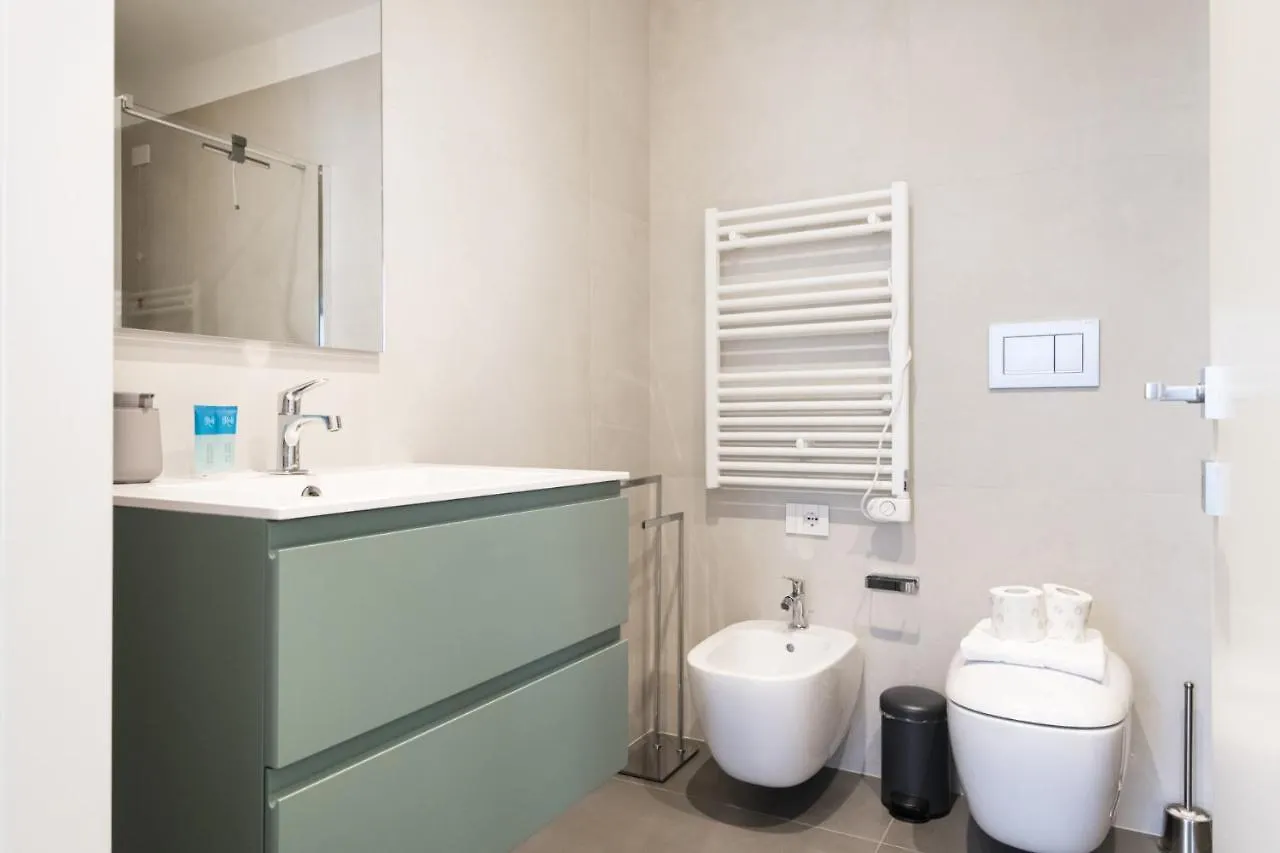 Easylife - Lussuosa Dimora Con Rooftop Condominiale Vista Duomo Milano 0*,
