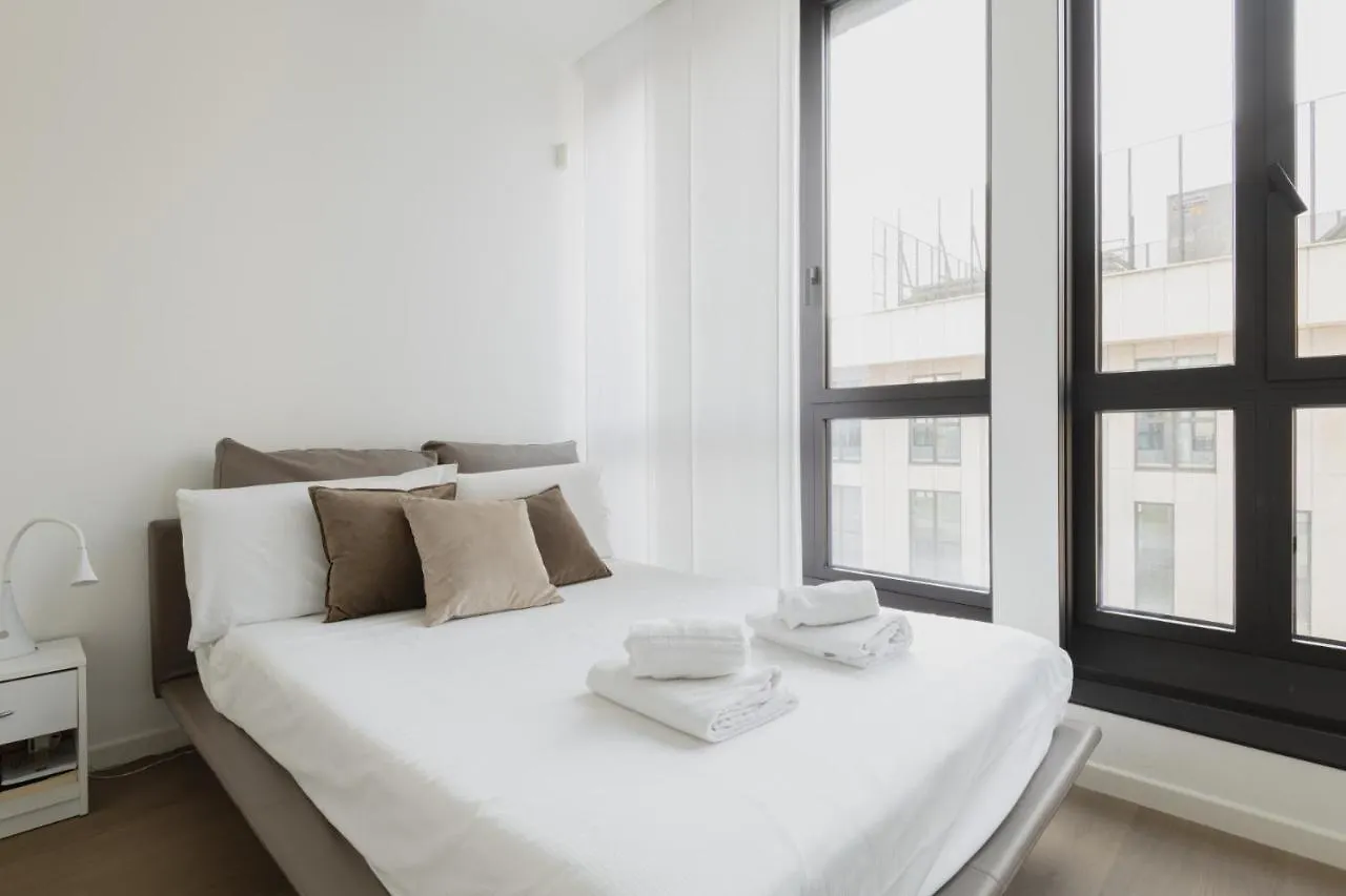 Easylife - Lussuosa Dimora Con Rooftop Condominiale Vista Duomo Milano Daire